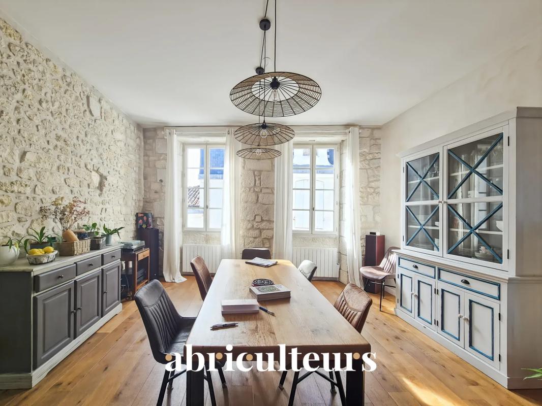 Superbe duplex - 182 m² - 6 pièces - Saintes centre-ville - Photo 4