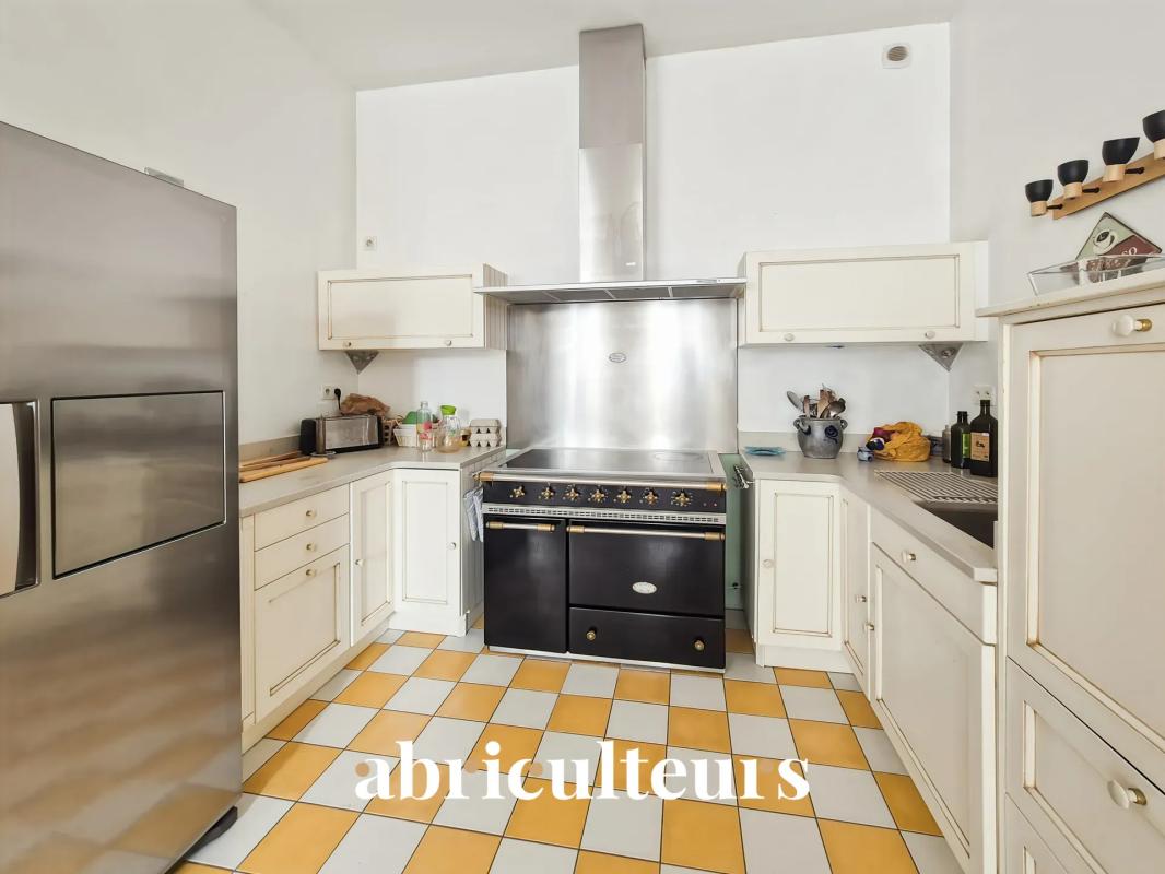 Superbe duplex - 182 m² - 6 pièces - Saintes centre-ville - Photo 5