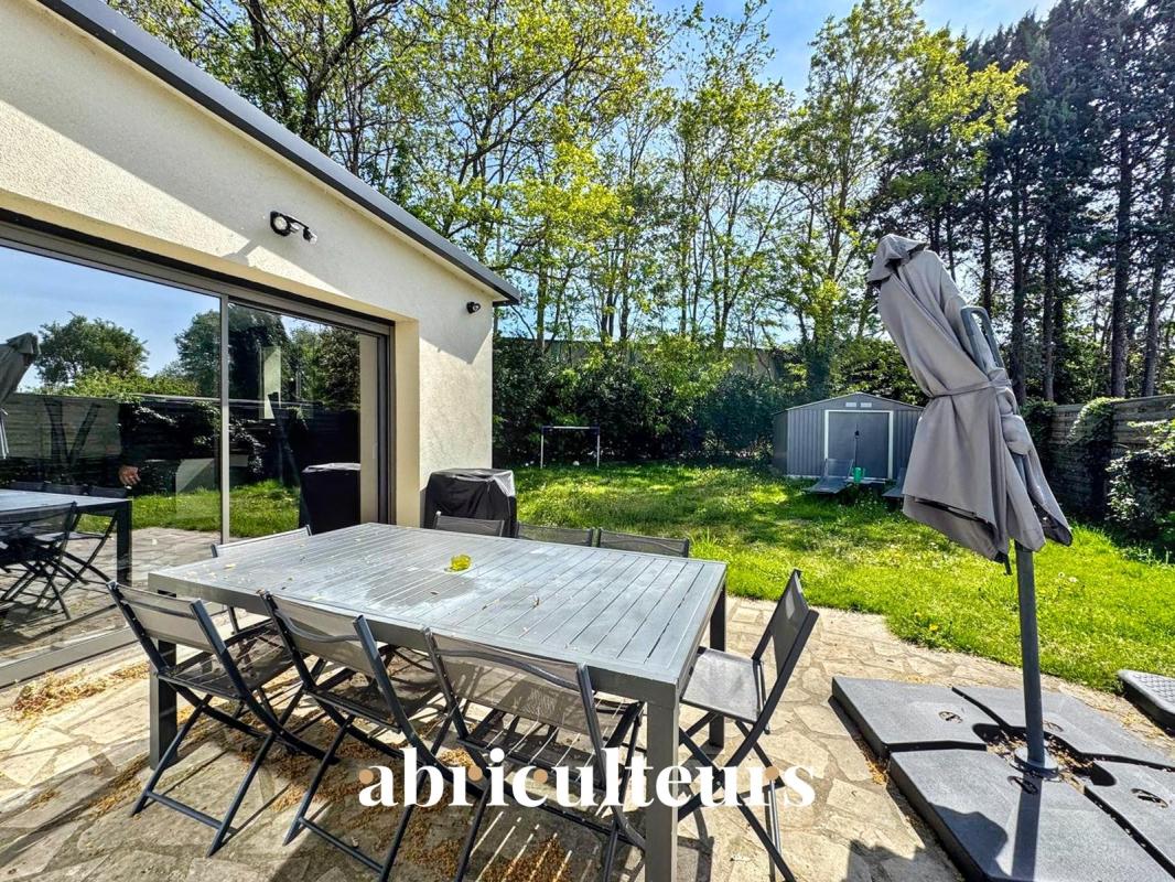 Maison individuelle - 116 m² - 5 pièces - Le Plessis-Bouchard - Photo 4