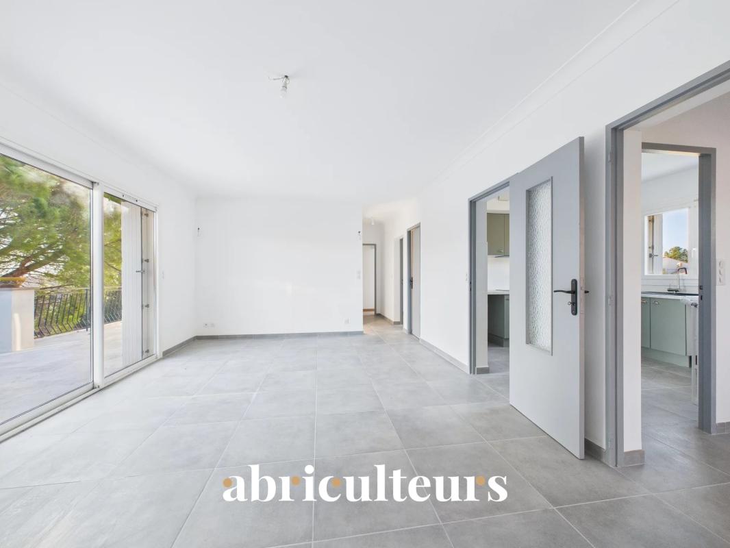 Charmante maison T4 avec possibilité d'aménagement, terrasses et jardin à Eguilles (13510) - Photo 5