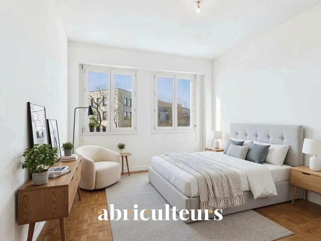 Appartement lumineux avec vue dégagée – 2 chambres – Quartier Hôtel de Ville, à deux pas de l’océan - Photo 4