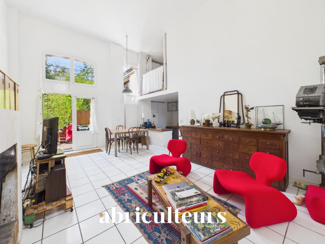 Splendide Duplex / Maison de Ville de 93 m² - Espace extérieur - Grande hauteur sous plafond - Photo 2