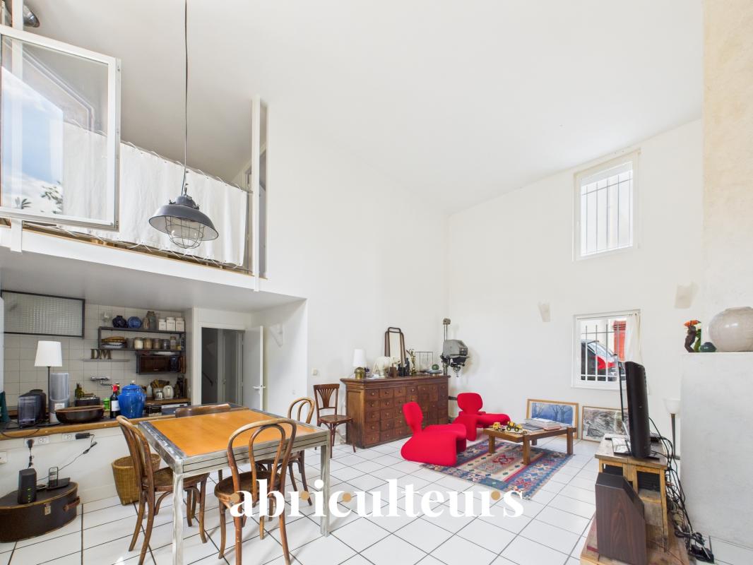 Splendide Duplex / Maison de Ville de 93 m² - Espace extérieur - Grande hauteur sous plafond - Photo 4