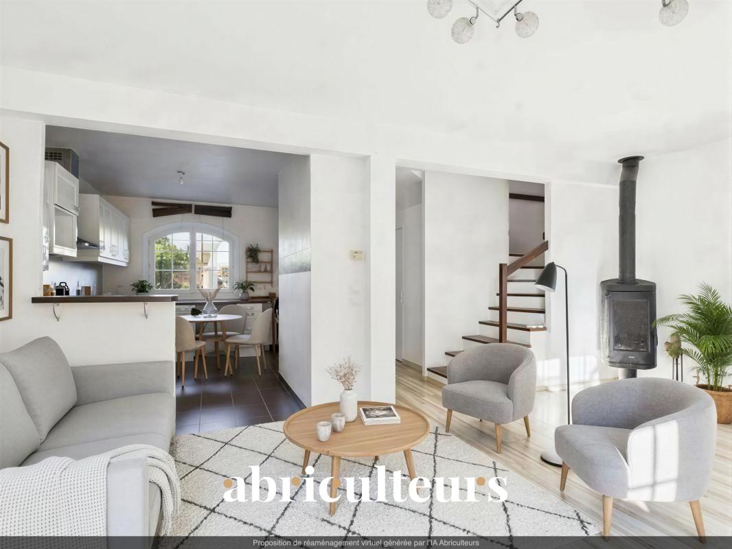 Villa mitoyenne 89m2 avec jardin, 3 chambres, combles aménagés et accès piscine – Domaine sécurisé à Villeneuve-Loubet - Photo 3