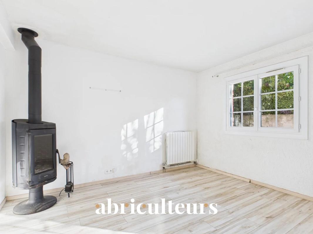 Villa mitoyenne 89m2 avec jardin, 3 chambres, combles aménagés et accès piscine – Domaine sécurisé à Villeneuve-Loubet - Photo 5