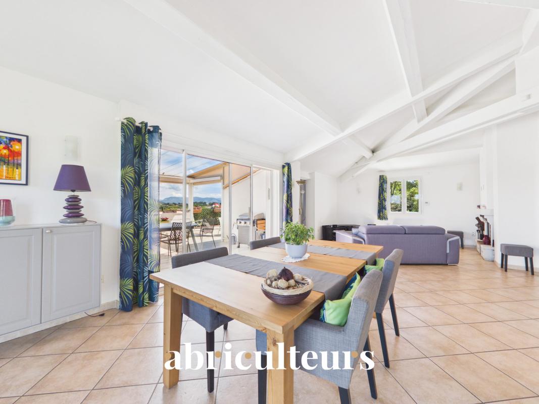 Maison avec piscine et jardin • Six-Fours-les-Plages • 4 chambres • 185 m2 - Photo 5