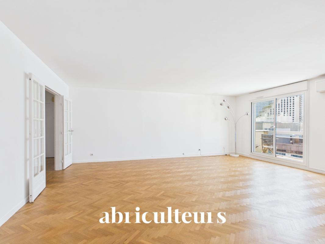 COURBEVOIE – 4 PIÈCES 113 m² – DERNIER ÉTAGE – VUE LA DÉFENSE – AUCUNS TRAVAUX - Photo 3