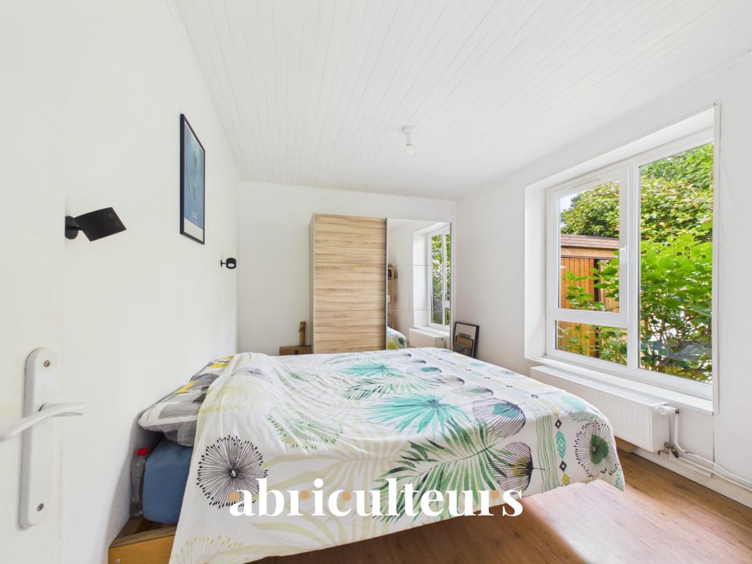 A Nantes,  Charmante maison de plain pied , 3 Chambres avec jardin , à louer en meublé pour un an - Photo 5