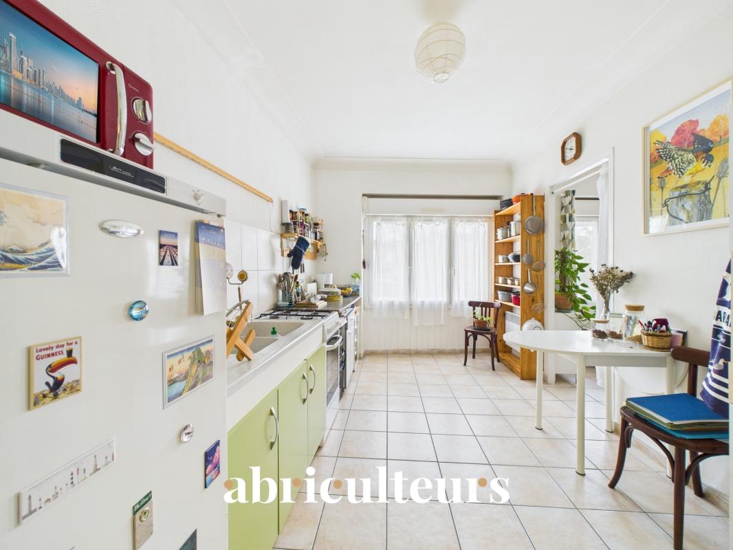 Grand appartement -maison  de 90  m2 centre bourg Pont st Martin,  plus grenier aménageable - Photo 4