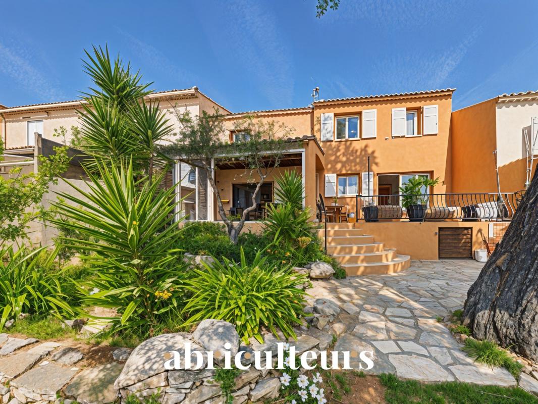 Maison à vendre, 6 pièces, 141 m², Cassis