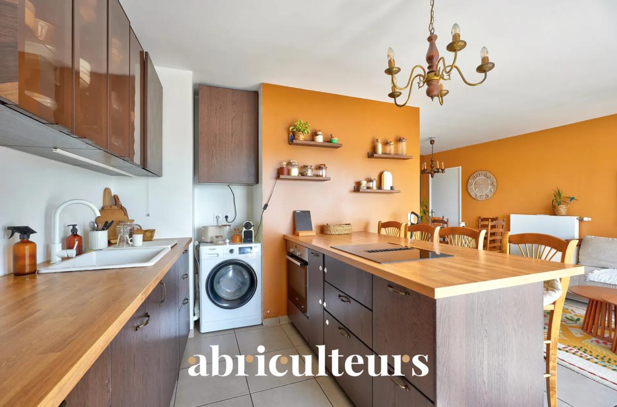 Appartement - 73,38 m² - 4 pièces - Saint-Priest - Photo 5