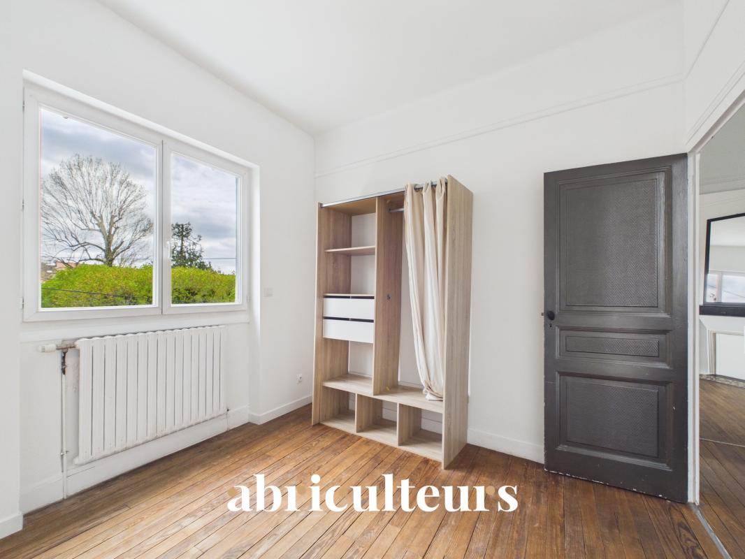 Charmante maison - 65 m² avec terrasse et garage – Quartier Victor Hugo, Angoulême - Photo 5