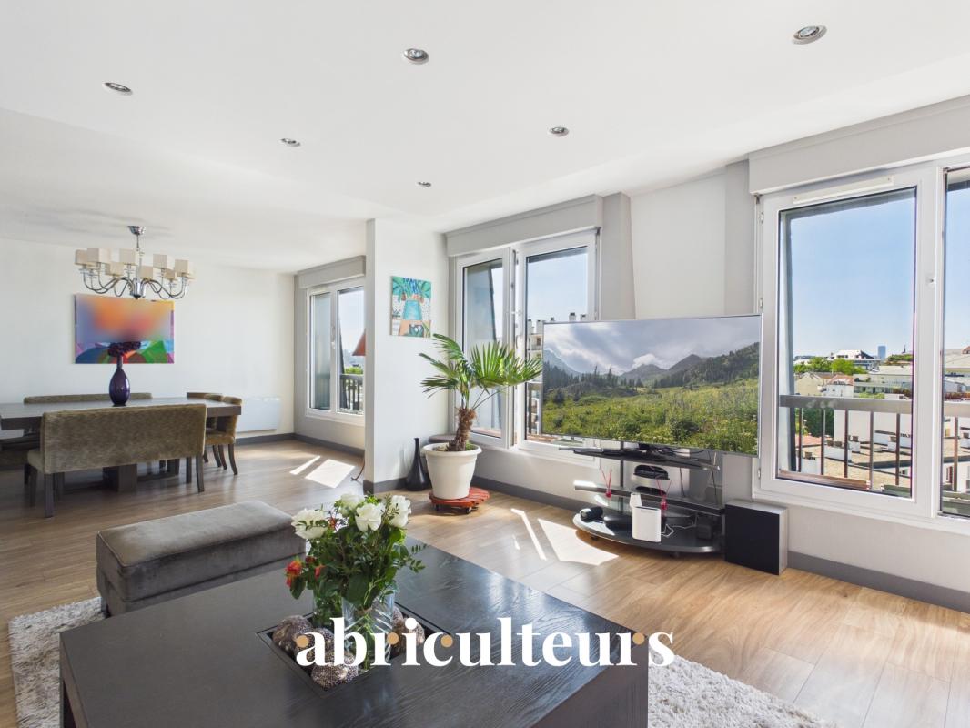 Appartement  en dernier étage - 187 m² au sol - 6 pièces - Charenton-le-Pont - Photo 2