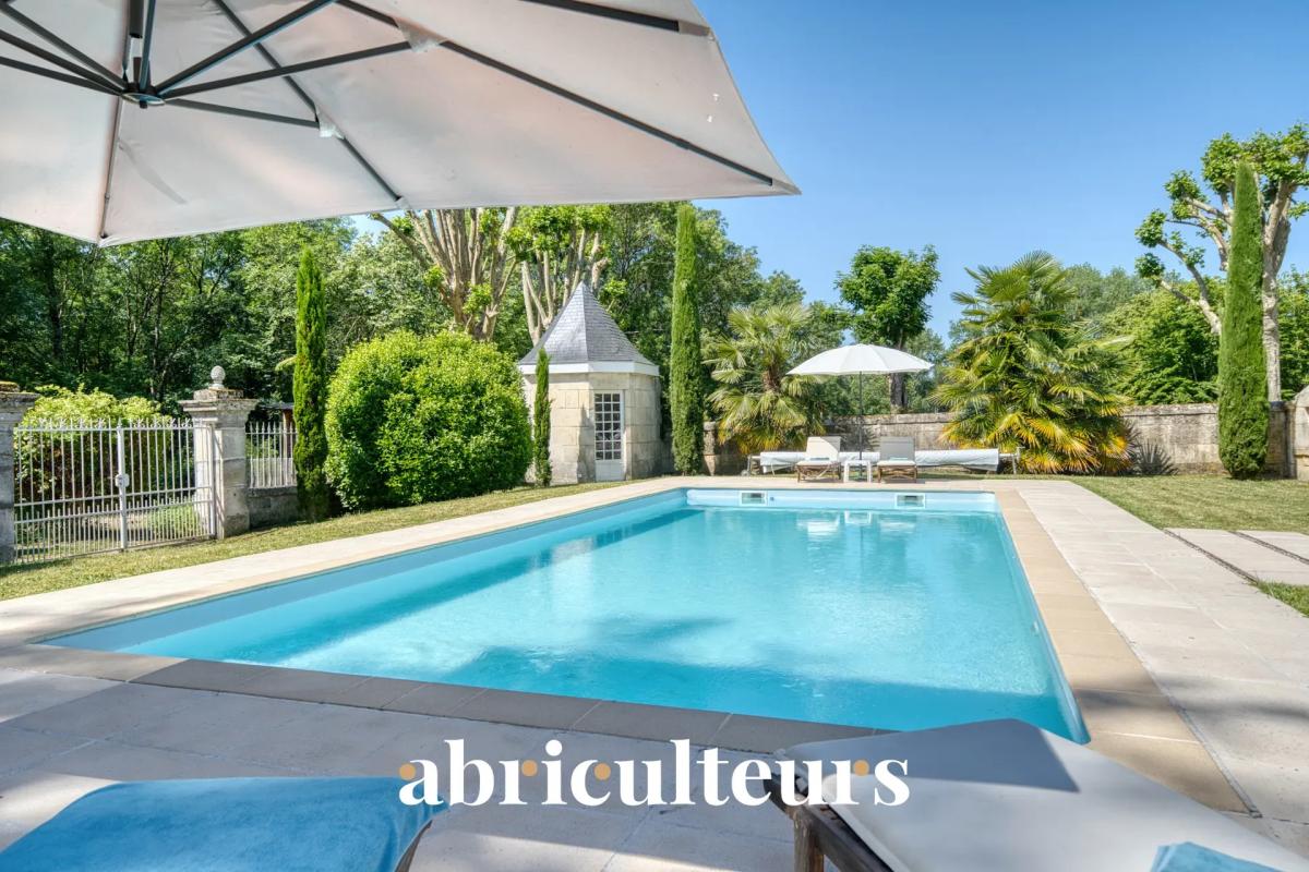 Propriété de caractère 270 m² avec piscine à Saint Laurent de Cognac - Photo 3