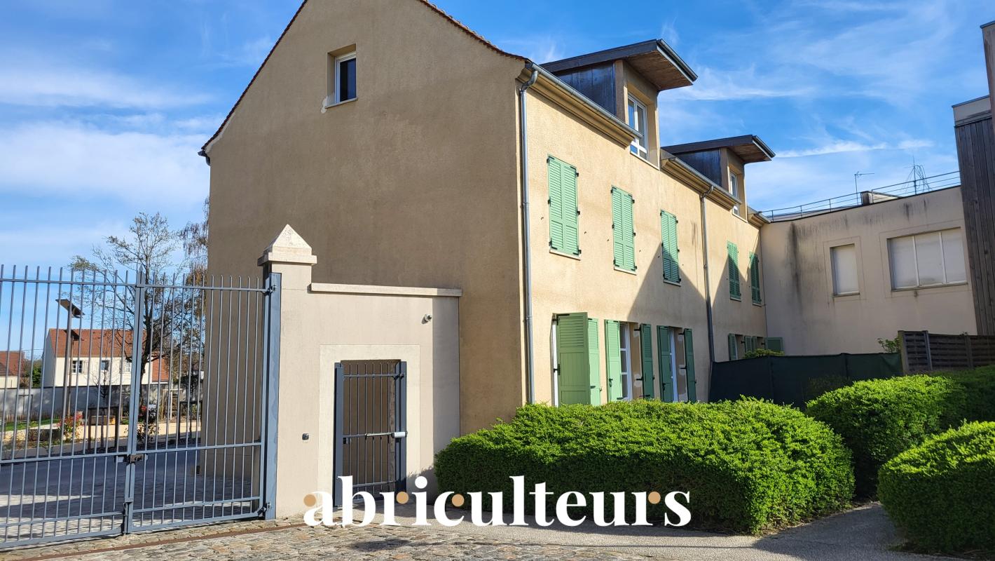 Appartement T3 très lumineux - Vue exceptionnelle sur le bassin et le Pigeonnier – Résidence de standing au calme à Survilliers - Photo 2