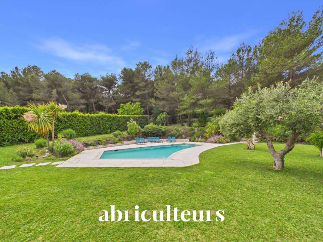 Maison à vendre, 8 pièces, 233 m², Rognes