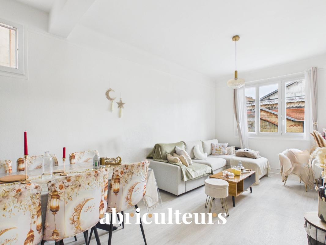 Appartement 2 pièces de 45 m² à deux pas du métro Ligne 13 – Quartier Voltaire - Photo 3