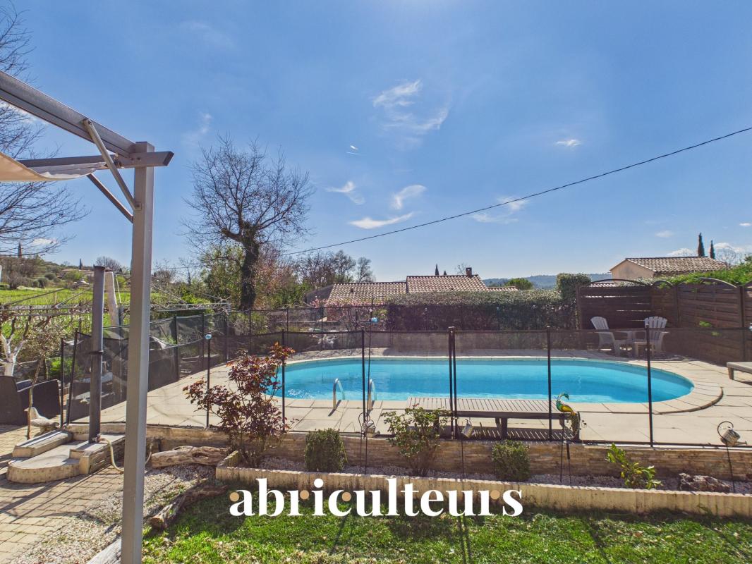 Maison familiale coup de cœur de 150 m² avec piscine sur 1 200 m² de terrain plat arboré - Callian - Photo 2