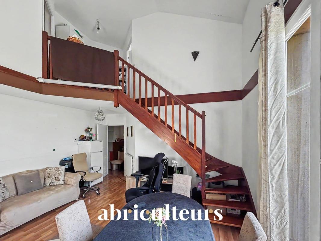 Appartement duplex - 78 m² - 4 pièces - Villeneuve-la-Garenne Avenue du Ponant - Photo 3