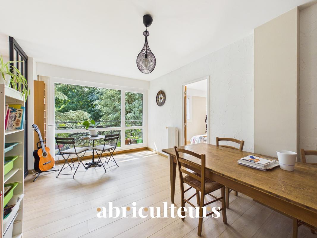 Quartier Tillay, proche commerces et transports - Appartement familial de 137m², 4 chambres - rue des Irlandais, 44800 Saint-Herblain - Photo 4
