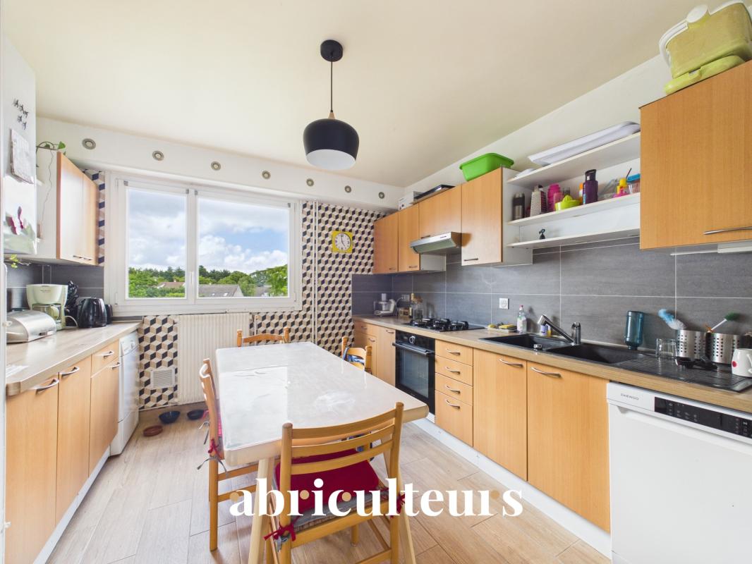 Quartier Tillay, proche commerces et transports - Appartement familial de 137m², 4 chambres - rue des Irlandais, 44800 Saint-Herblain - Photo 5