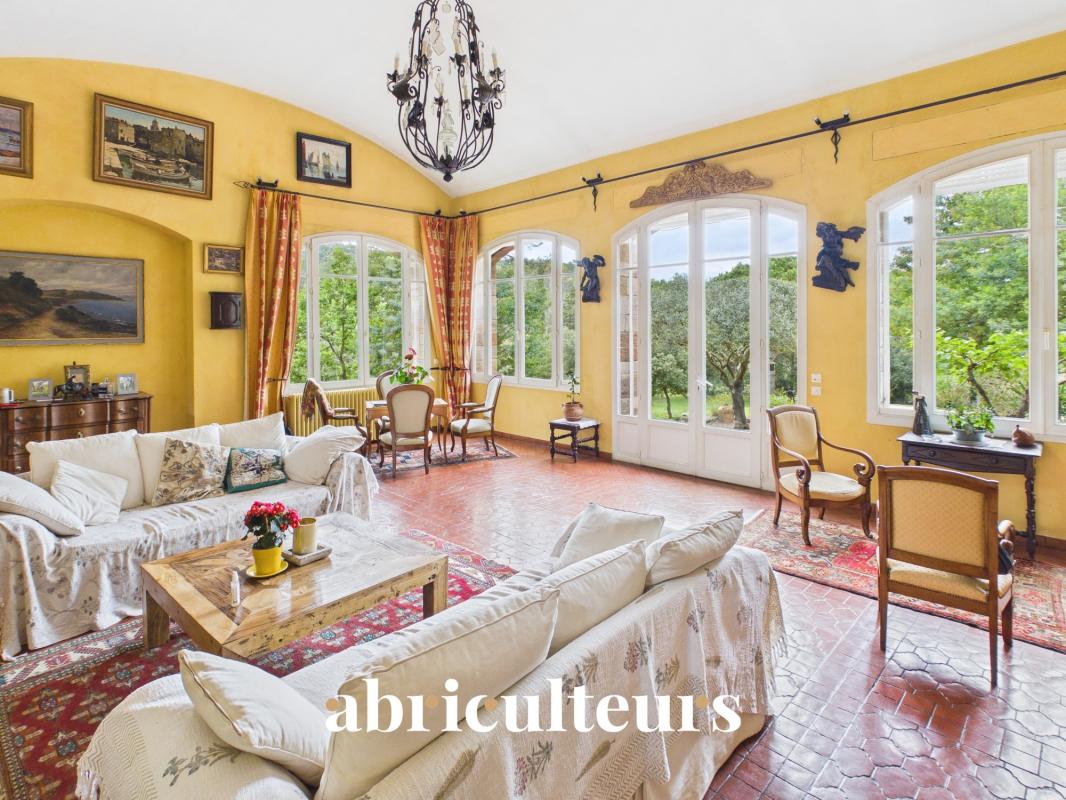 Mas d’exception signé – 300 m² – Domaine confidentiel de 1 hectare – Saint-Raphaël - Photo 5