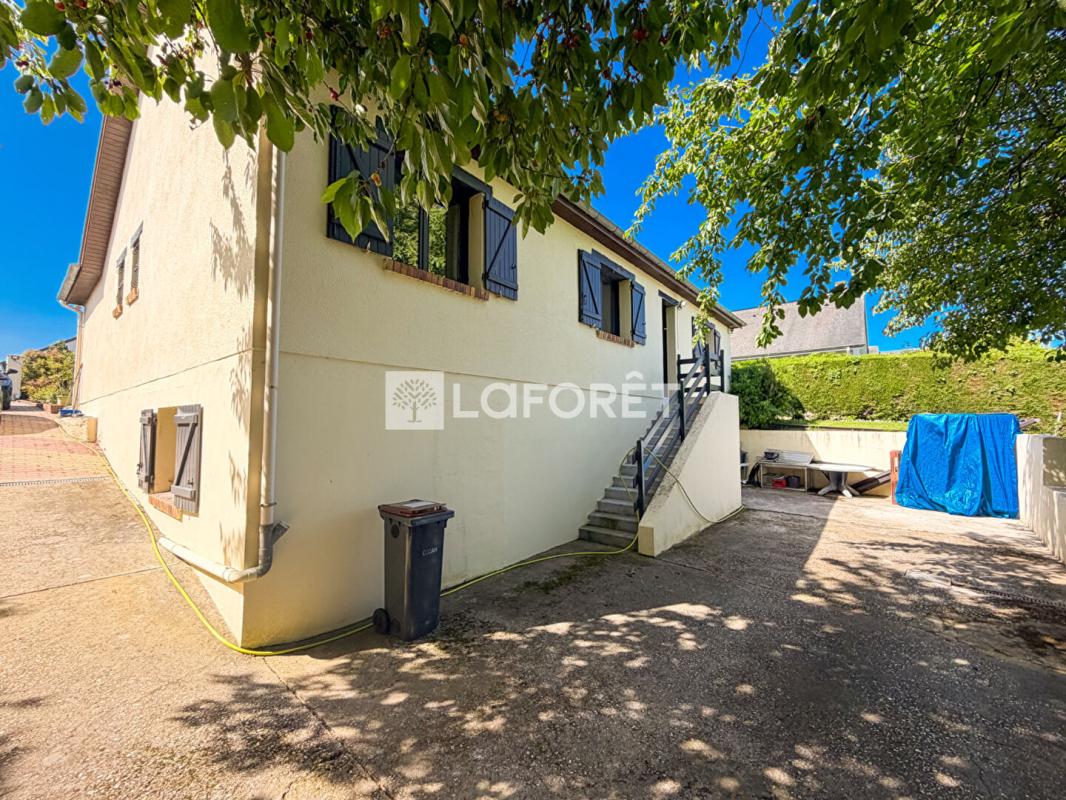 Maison Fontaine La Mallet 6 pièce(s) 142 m2