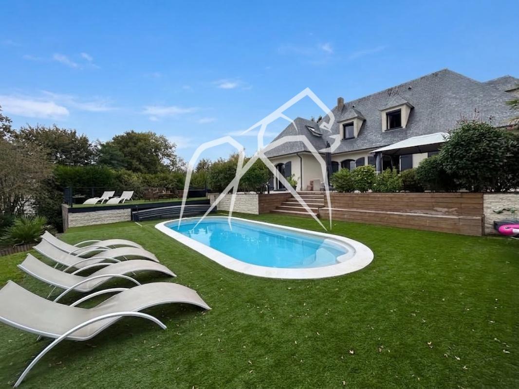 Maison | 7 pièces | Houppeville | 170 m² | Prestations haut de gamme