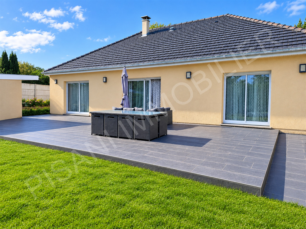 HEUQUEVILLE - PLAIN-PIED SUR GRAND JARDIN D'ENVIRON 1200M²