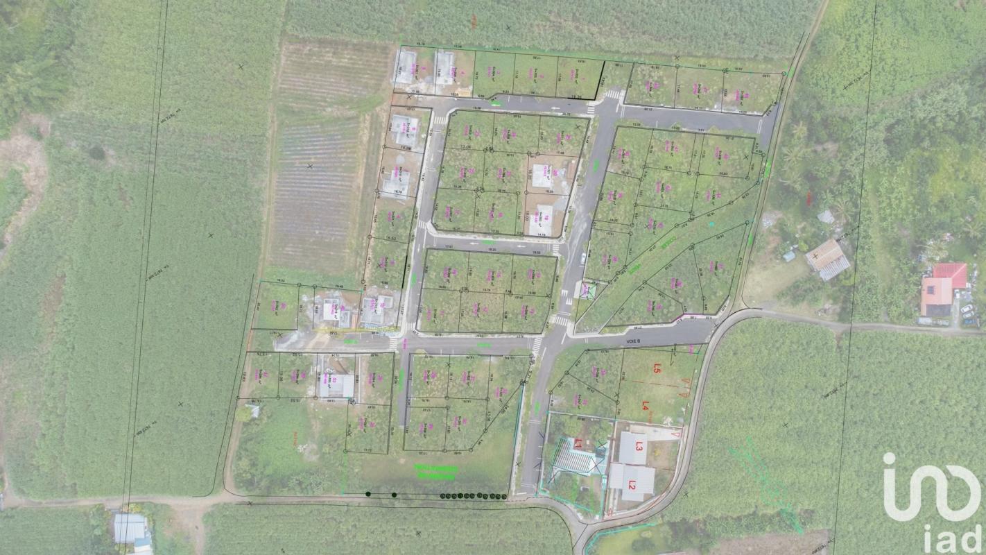 Terrain  Saint-Benoît