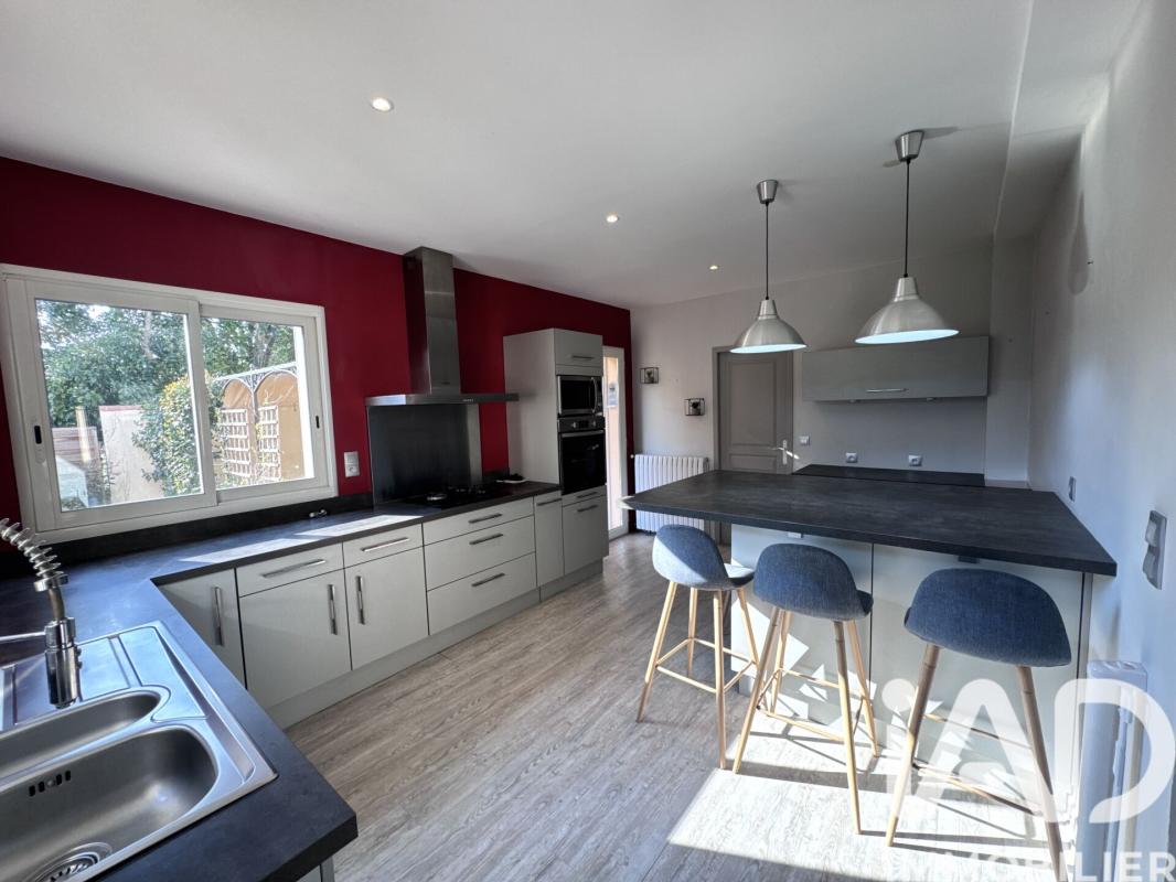 Maison 9 Pièce(s) Bédarrides