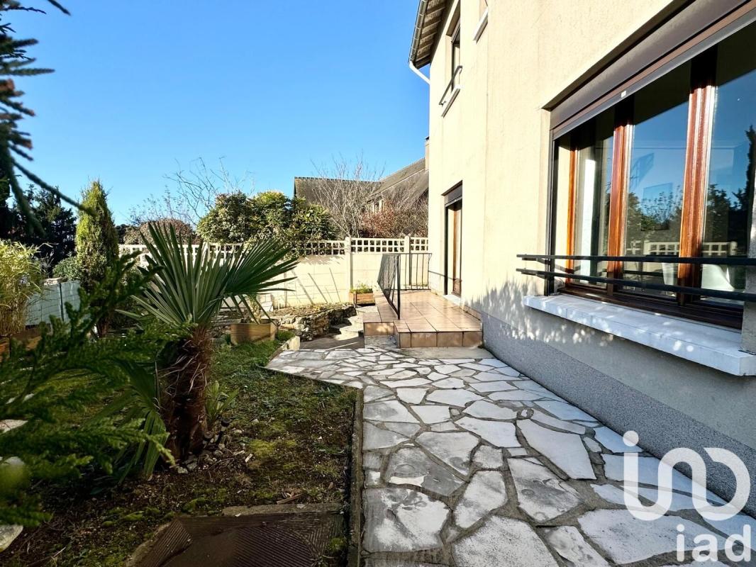 Maison 4 Pièce(s) Ormesson-sur-Marne