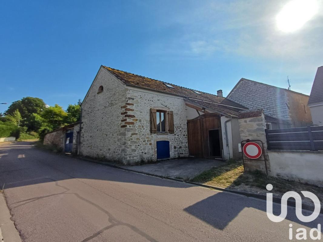 Maison 7 Pièce(s) La Brosse-Montceaux