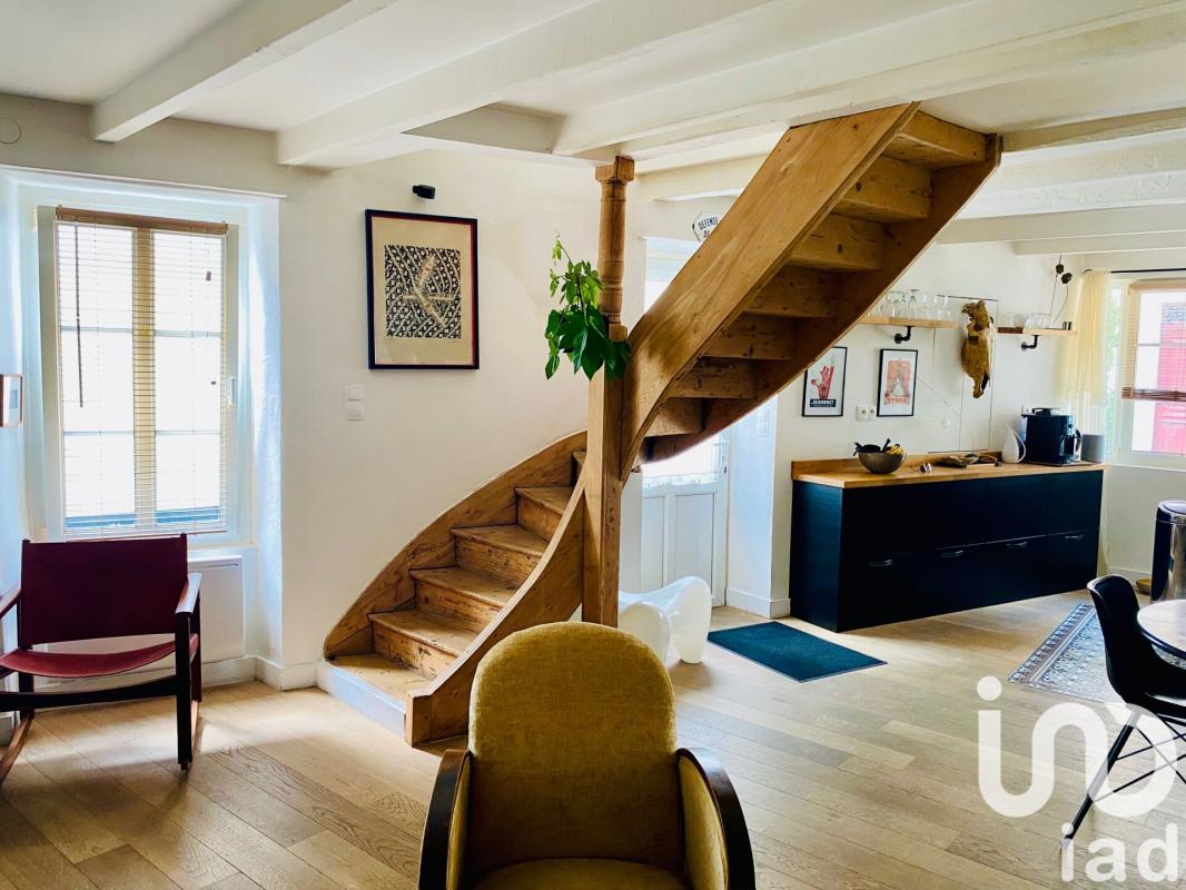 Maison 7 Pièce(s) La Flotte