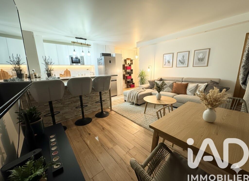 Appartement 2 Pièce(s) Paris 19eme Arrondissement