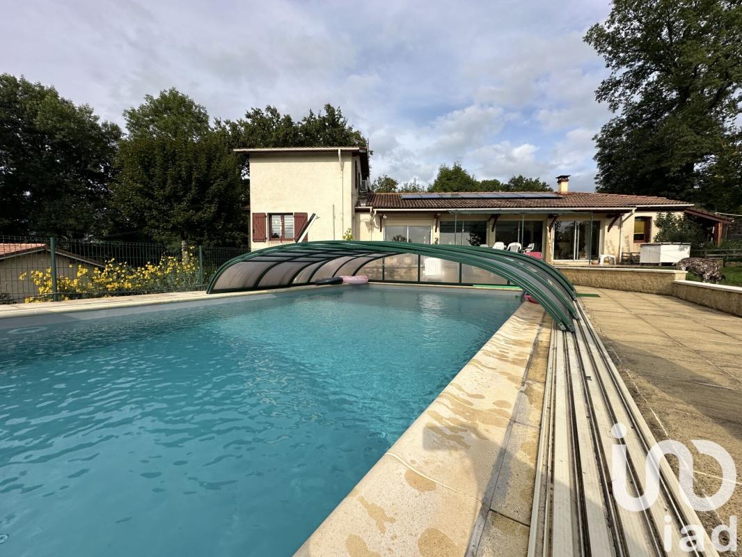 Maison traditionnelle 7 Pièce(s) Lavergne