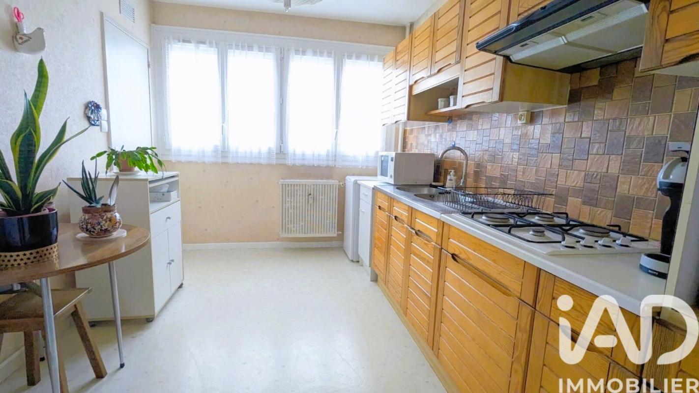 Appartement 4 Pièce(s) Orléans