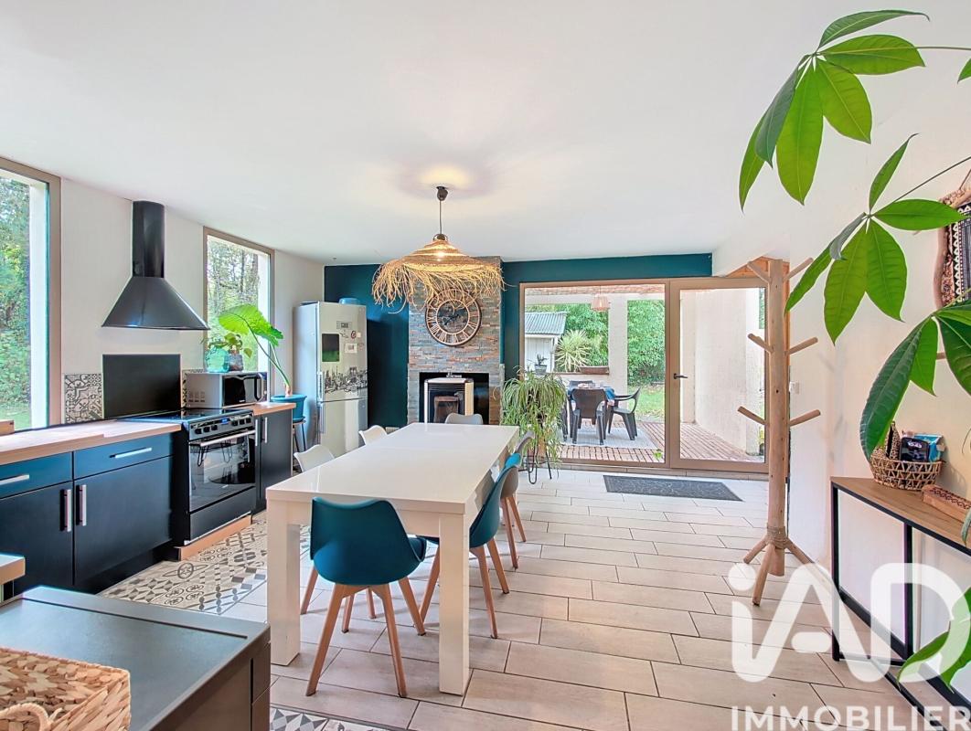 Maison 5 Pièce(s) Grayan-et-l'Hôpital