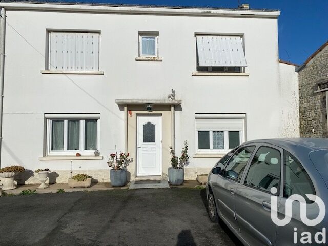 Maison 6 Pièce(s) Vérines