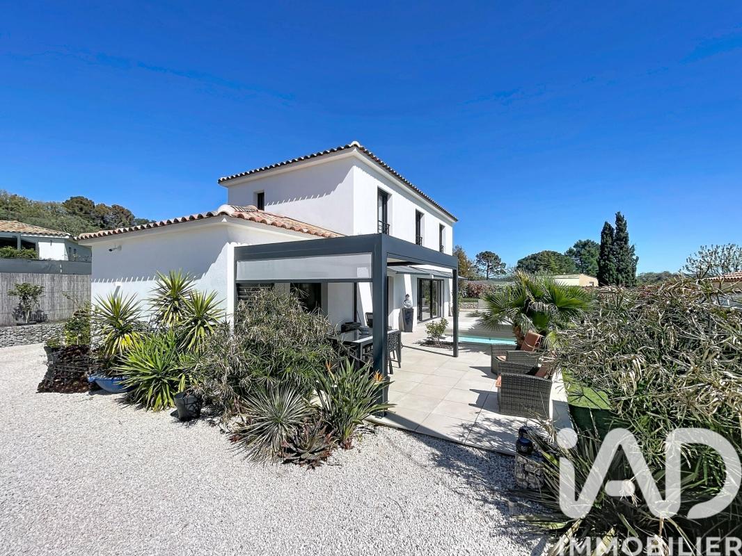 Maison traditionnelle 5 Pièce(s) Bagnols-en-Forêt