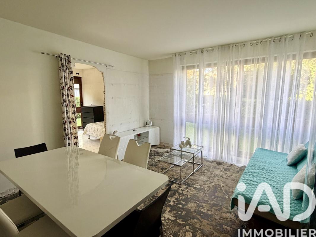 Appartement 2 Pièce(s) Fontenay-le-Fleury