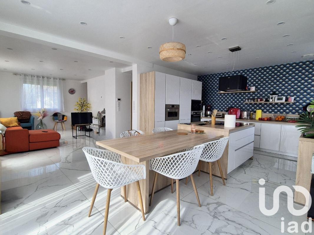 Maison 5 Pièce(s) Bénouville