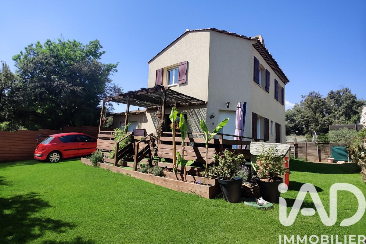 Maison 4 Pièce(s) Seillons-Source-d'Argens