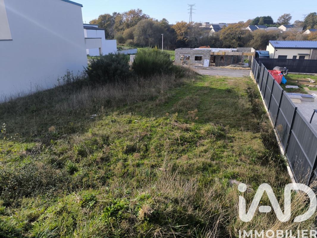 Terrain  Vannes