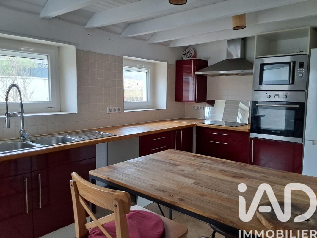 Maison 8 Pièce(s) Verrières-en-Anjou