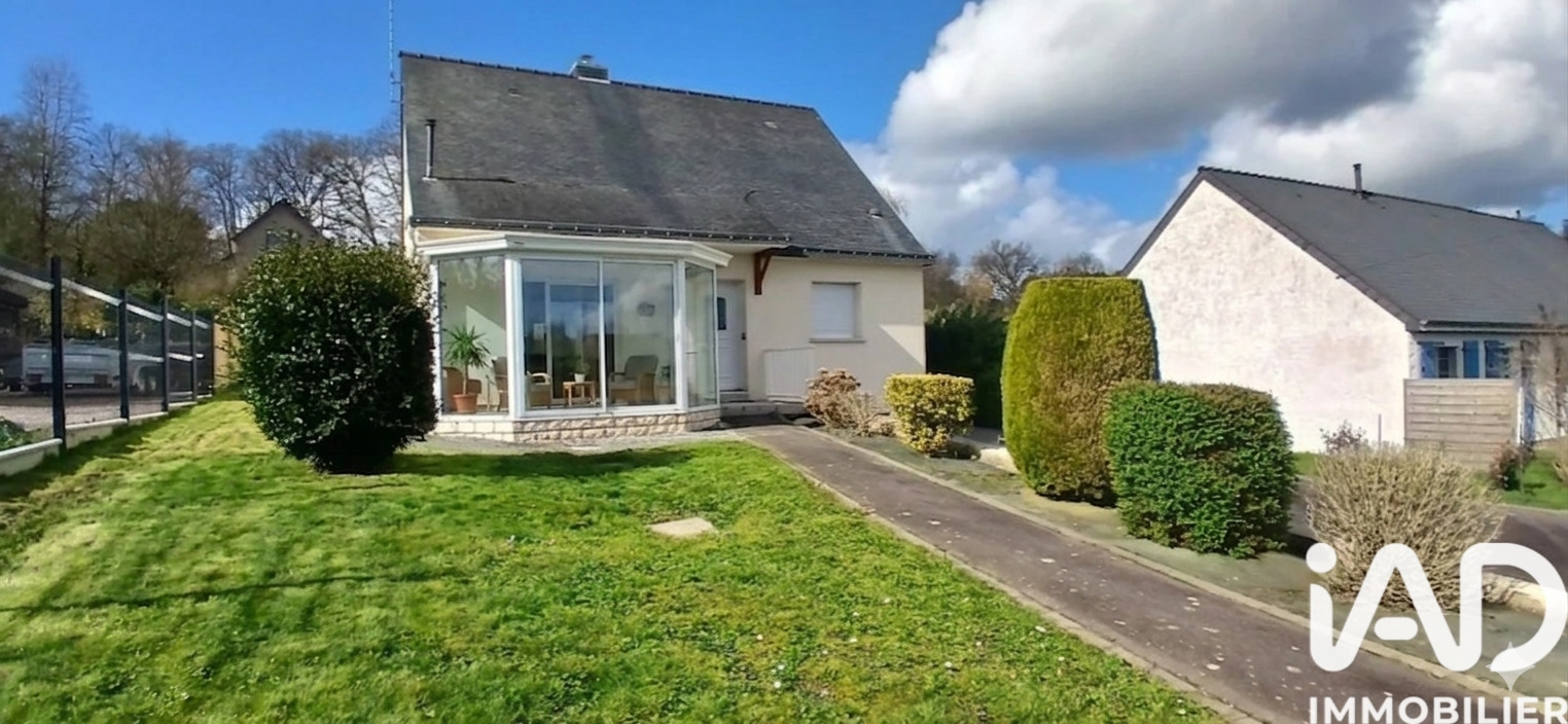 Maison traditionnelle 6 Pièce(s) Saint-Jean-la-Poterie