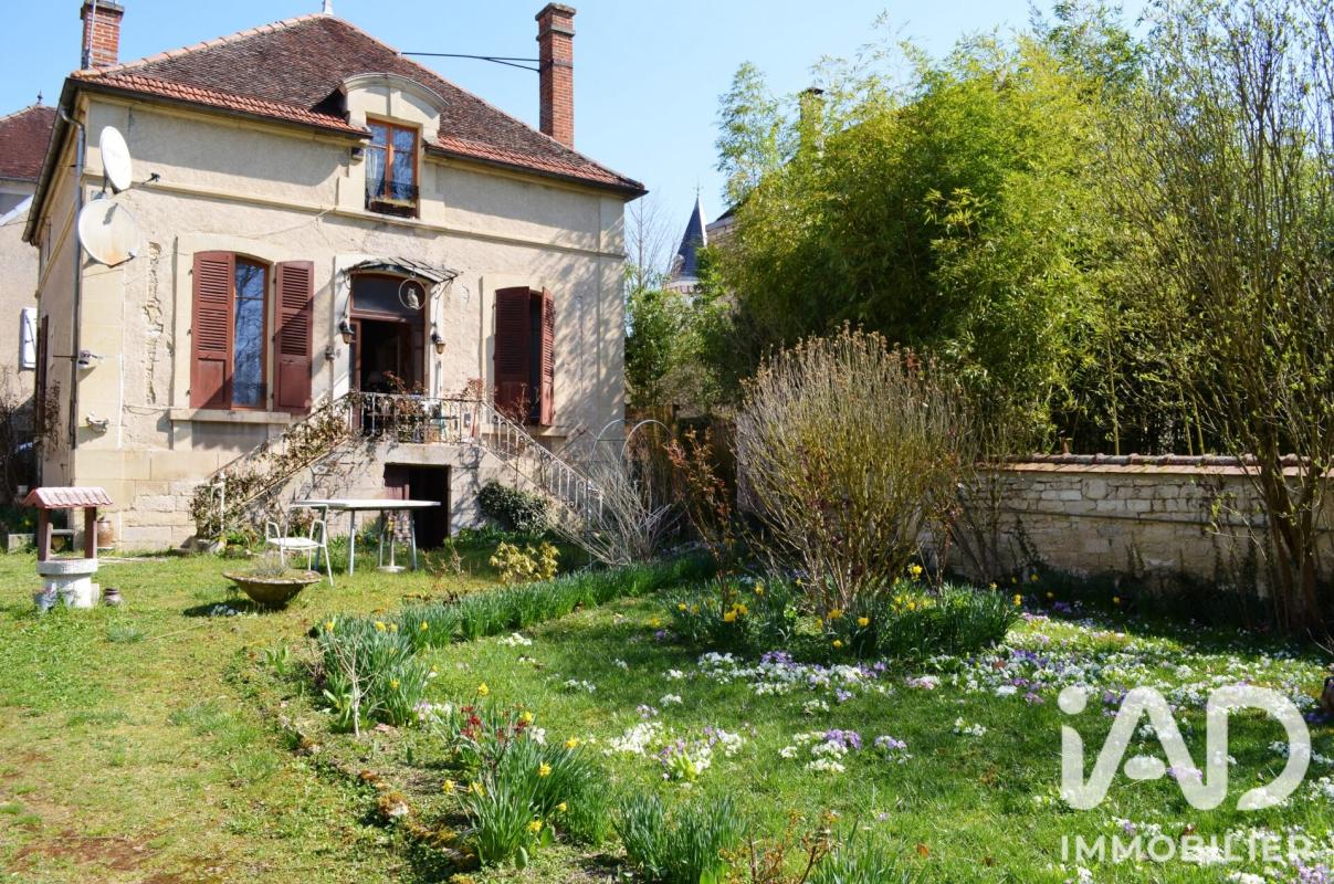 Maison de village 5 Pièce(s) Ancy-le-Franc