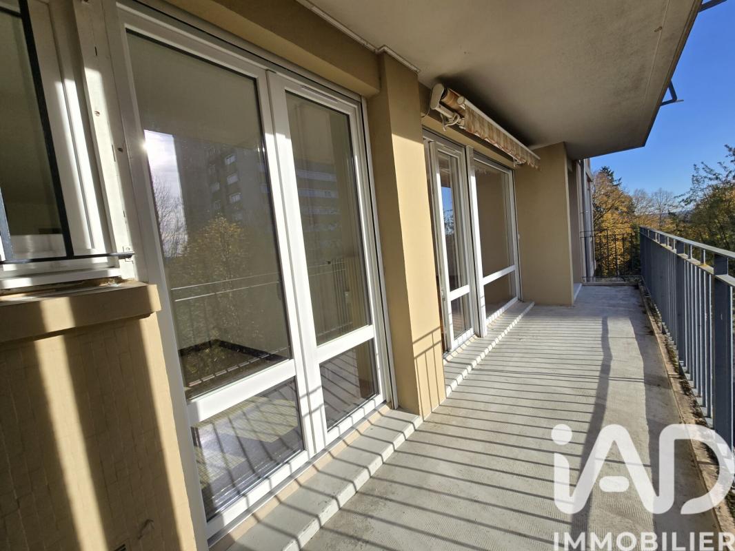 Appartement 5 Pièce(s) Sedan