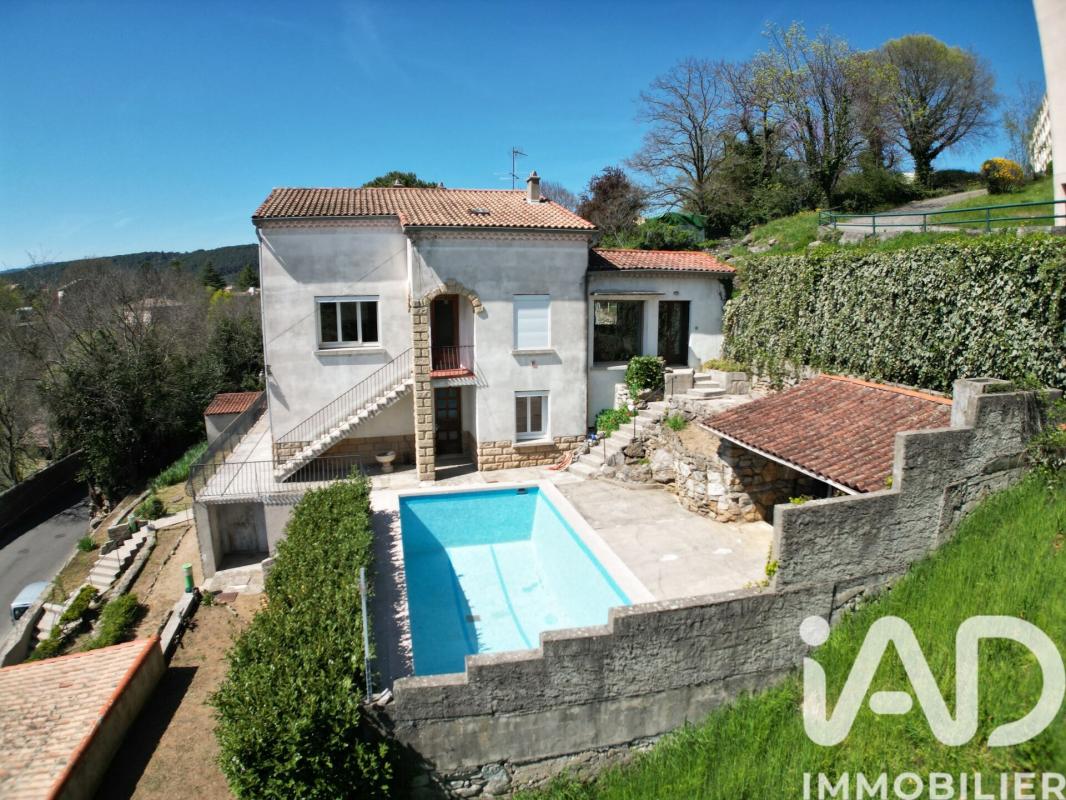 Maison traditionnelle 8 Pièce(s) Aubenas