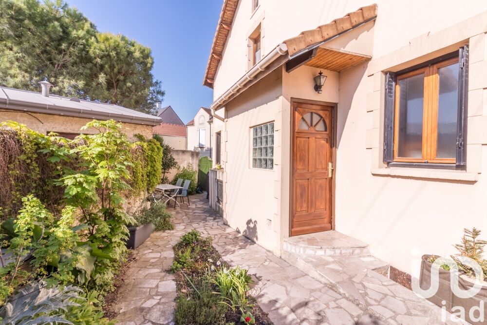 Maison 5 Pièce(s) Carrières-sur-Seine